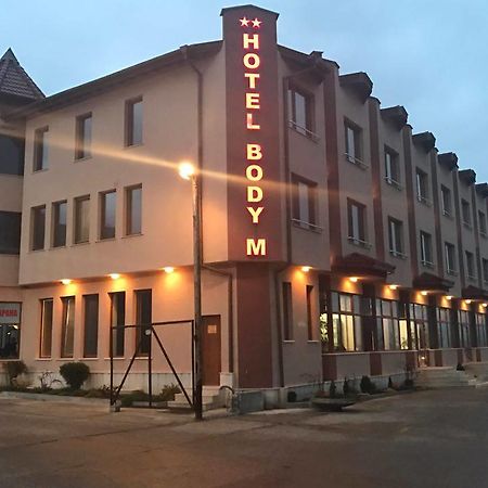 Hotel Body M Vratsa Экстерьер фото