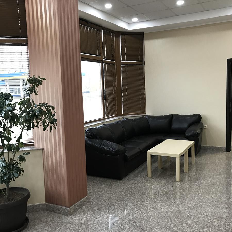 Hotel Body M Vratsa Экстерьер фото